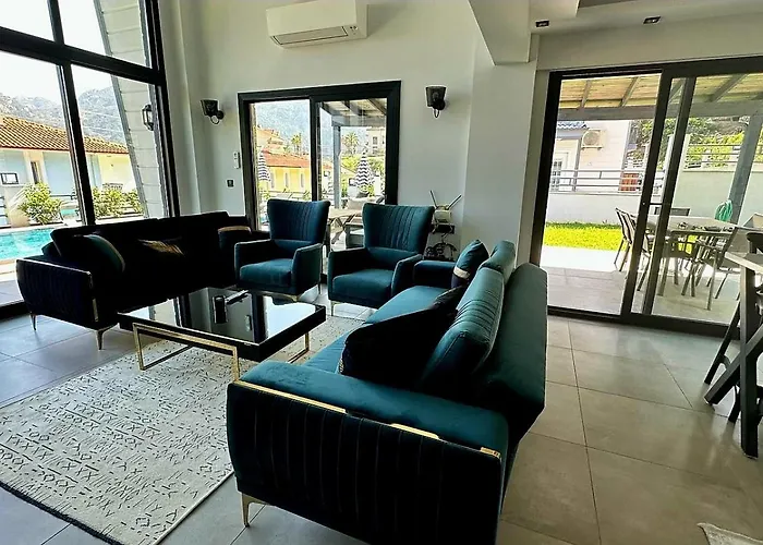 Villa Turuncta Ozel Havuzlu Luks Marın 1 *