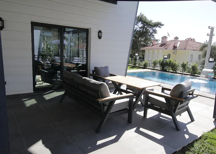 Turuncta Ozel Havuzlu Luks Marın 1 Villa