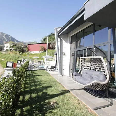 Turuncta Ozel Havuzlu Luks Marin 1 * Marmaris