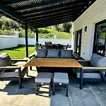 Turuncta Ozel Havuzlu Luks Marin 1 *