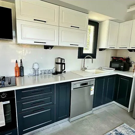 Turuncta Ozel Havuzlu Luks Marin 1 Villa Marmaris
