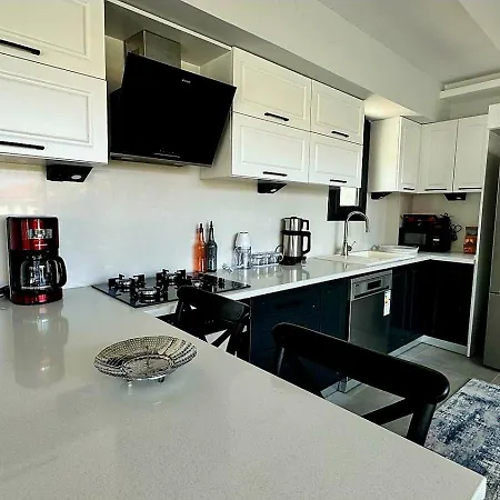 Villa Turuncta Ozel Havuzlu Luks Marin 1 *